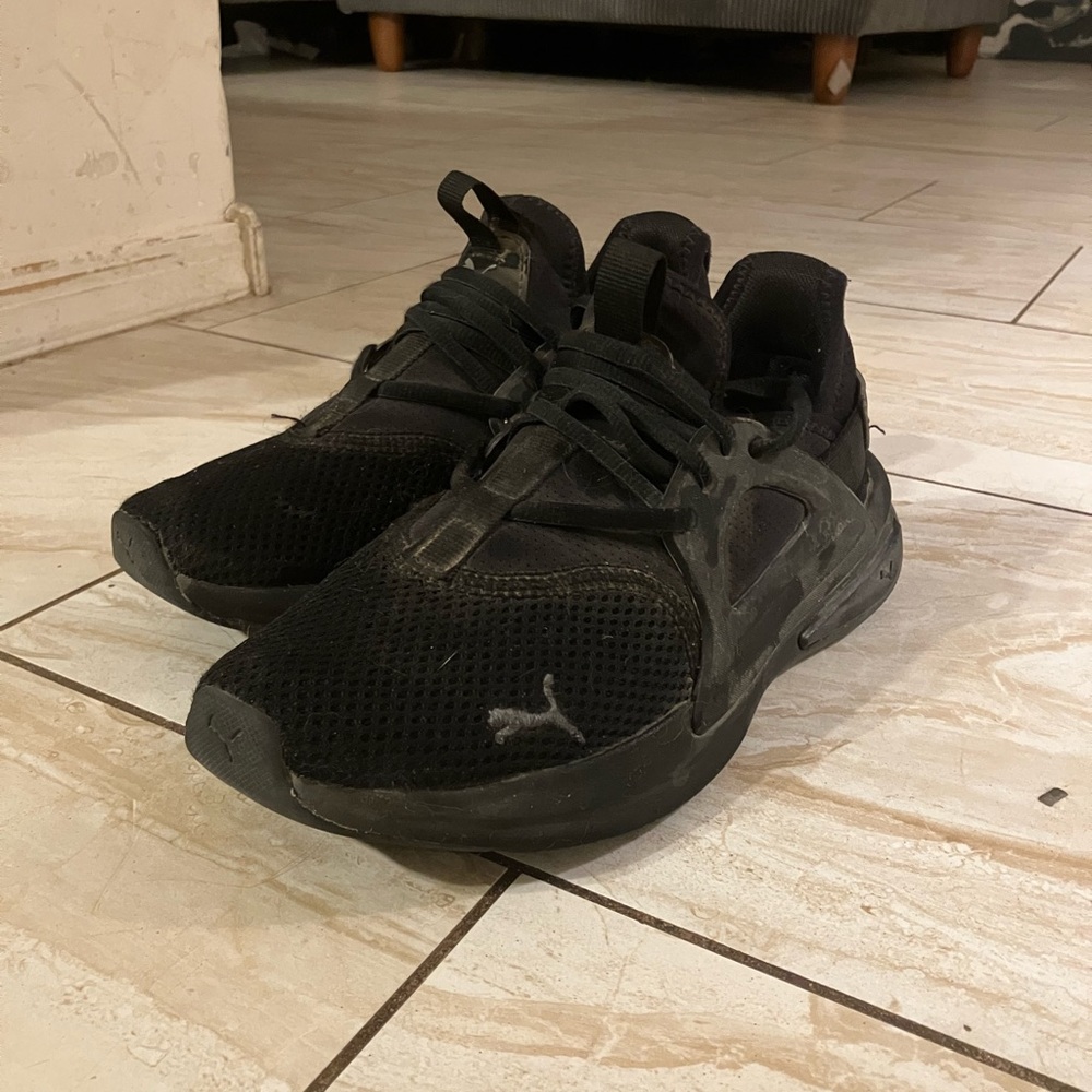 Puma Black Sneakers (fairly use/beaten up, kids)
